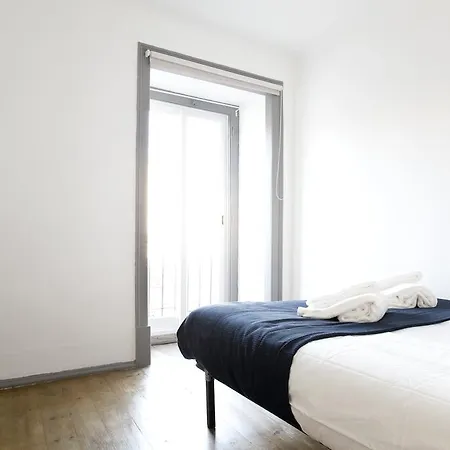 Bairro Alto Rooftop Flat * Lisbon
